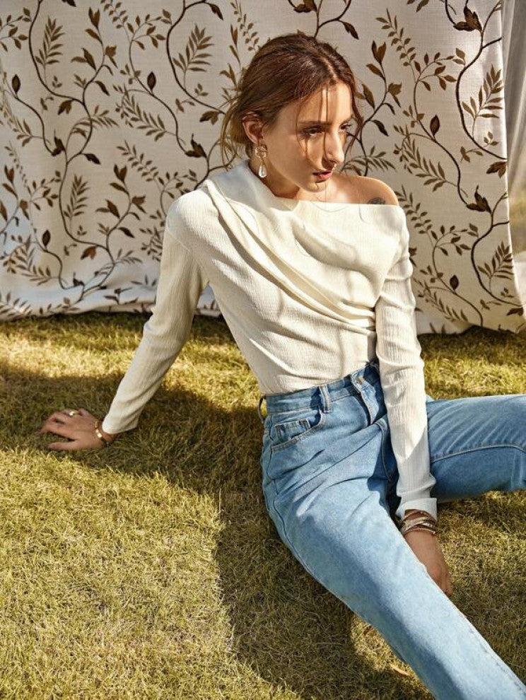 SHEIN Solid Asymmetrical Neck Tee