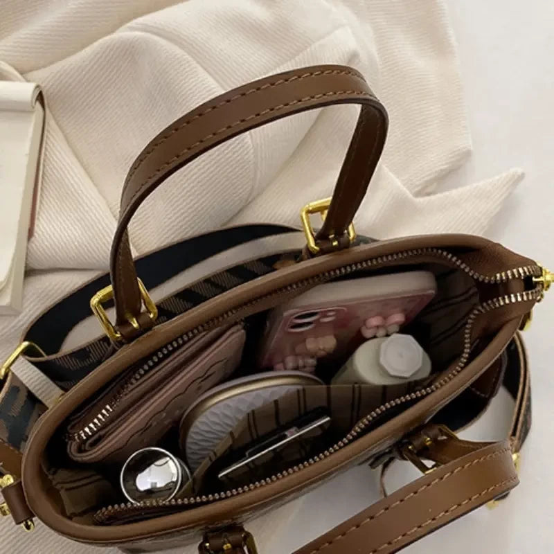 Women's Fashion PU Leather Bag brown