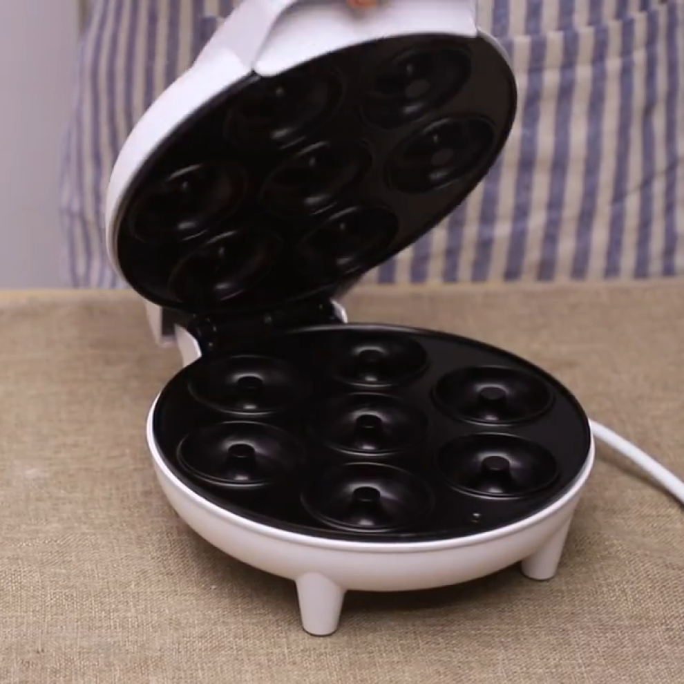 Sonifer Mini Donut Maker SF-6076